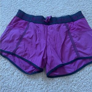 Lululemon purple magenta drawstring shorts 6/8